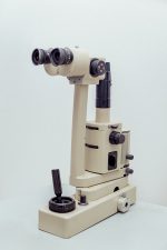 Topcon SL-1E Slit Lamp (Zeiss Style) - Image 2