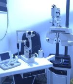 Complete Optometry Clinic (Combi unit with Refraction chair + Auto Phoropter with Console + projector + Slit lamp)